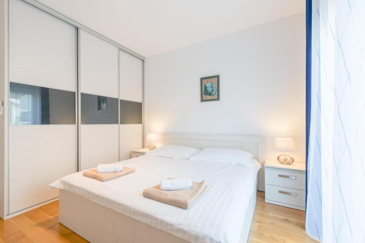 פודסטראנה Apartmani Krilo מראה חיצוני תמונה