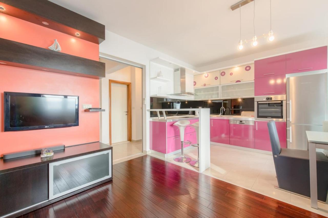 פודסטראנה Apartmani Krilo מראה חיצוני תמונה